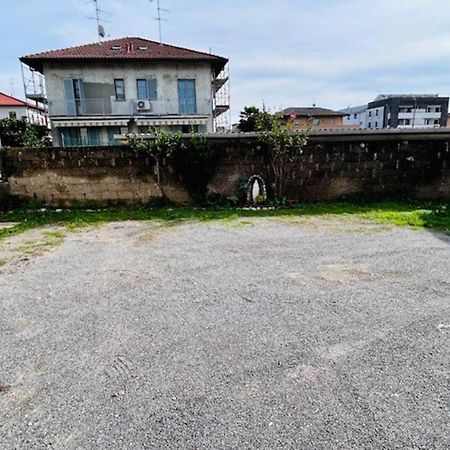 Casa Lucia A Carugoアパートメント エクステリア 写真