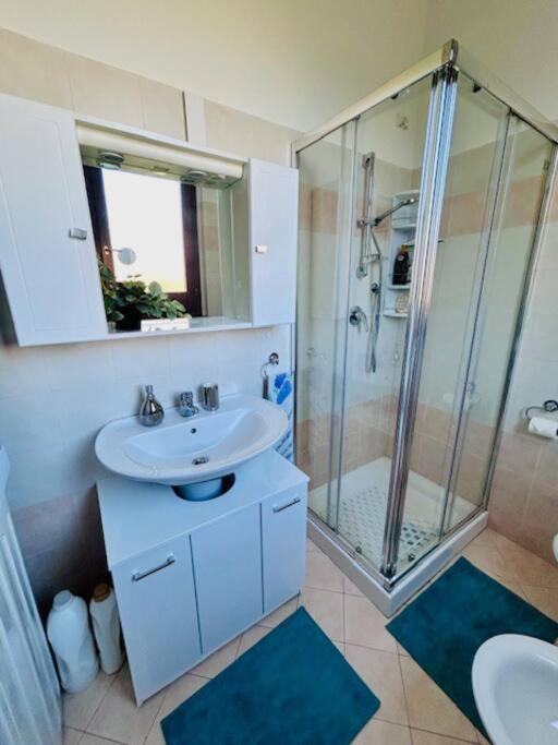 Casa Lucia A Carugoアパートメント エクステリア 写真